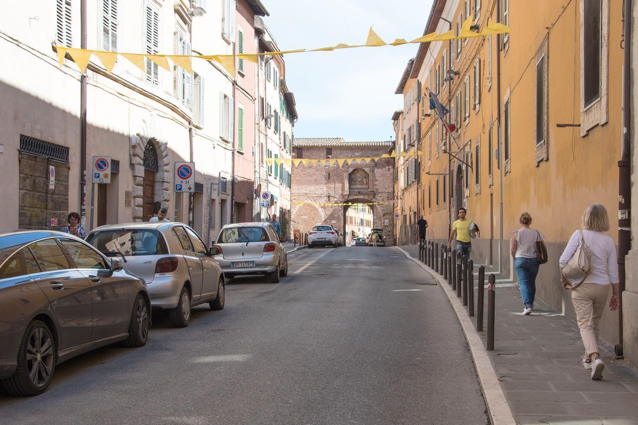 Appartamenti San Pietro Перуджа Экстерьер фото